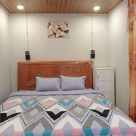 בראסטגי Vulkaan Homestay מראה חיצוני תמונה