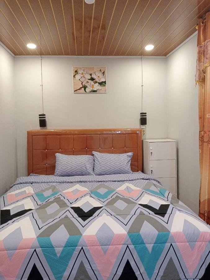 בראסטגי Vulkaan Homestay מראה חיצוני תמונה